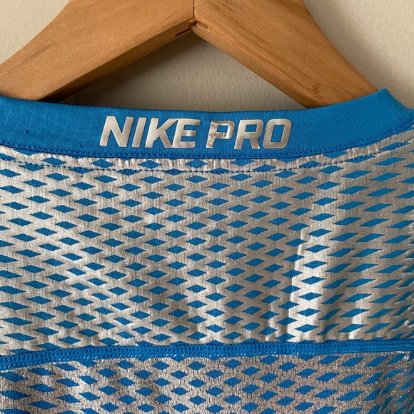 NlKE PRO Mens atlethic shirt - Picture 7 of 8